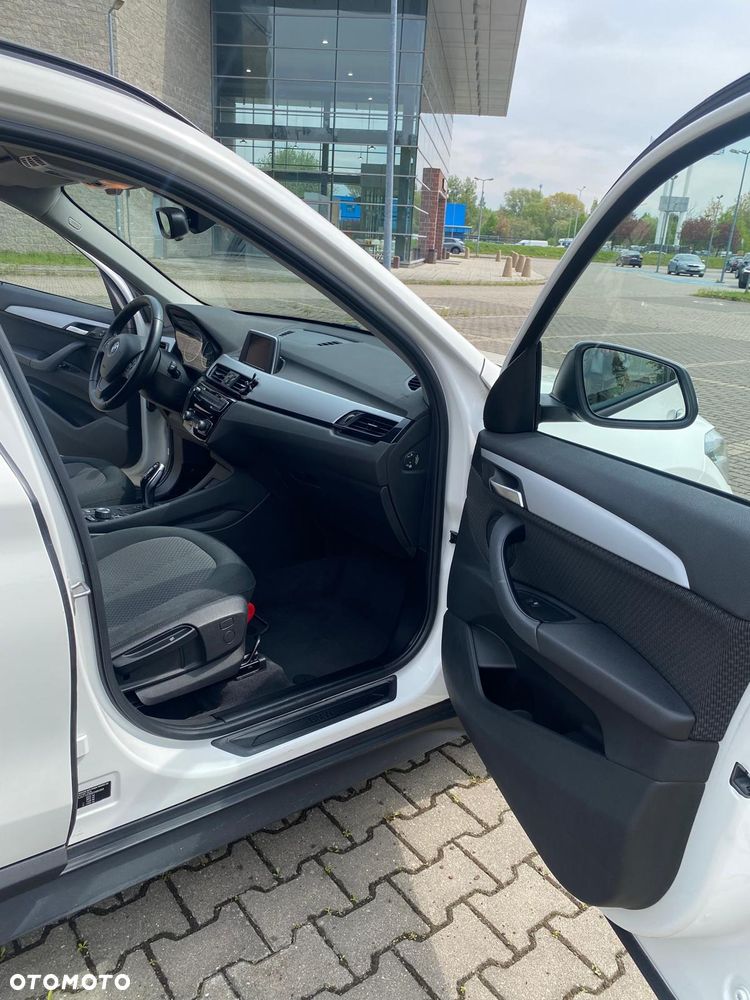 BMW X1 sDrive18i - 8