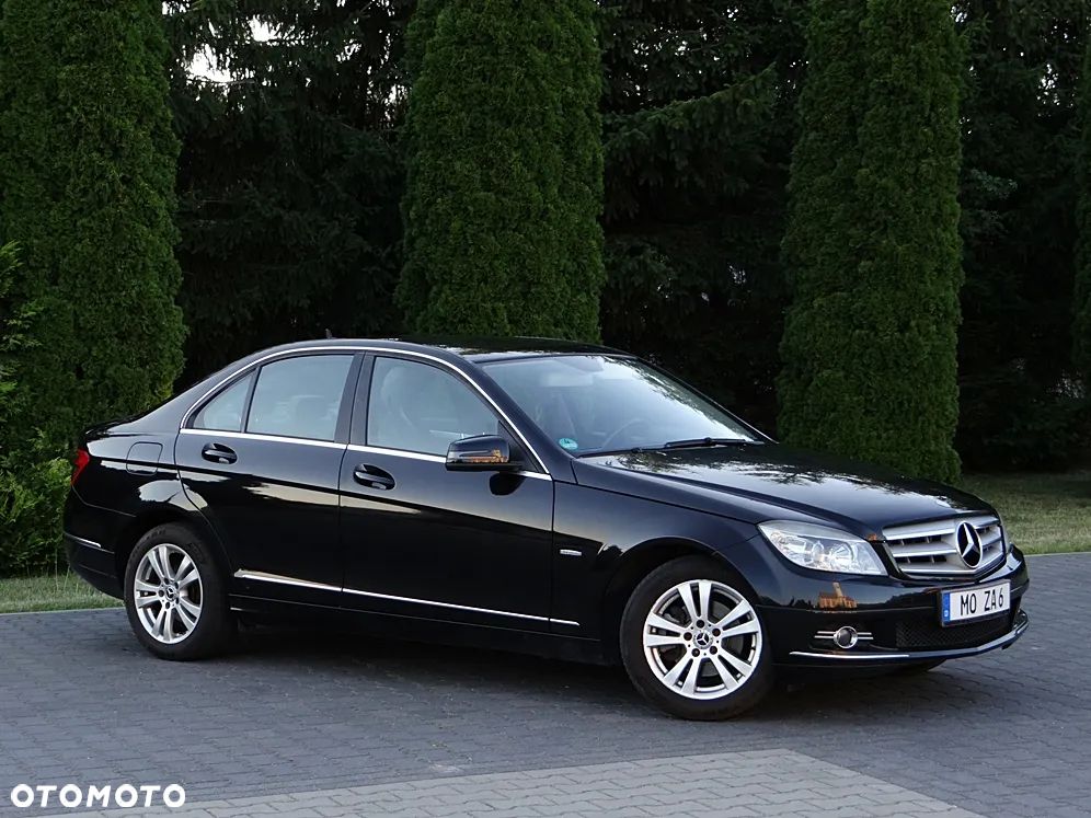 Mercedes-Benz Klasa C 180 Avantgarde Edition - 12