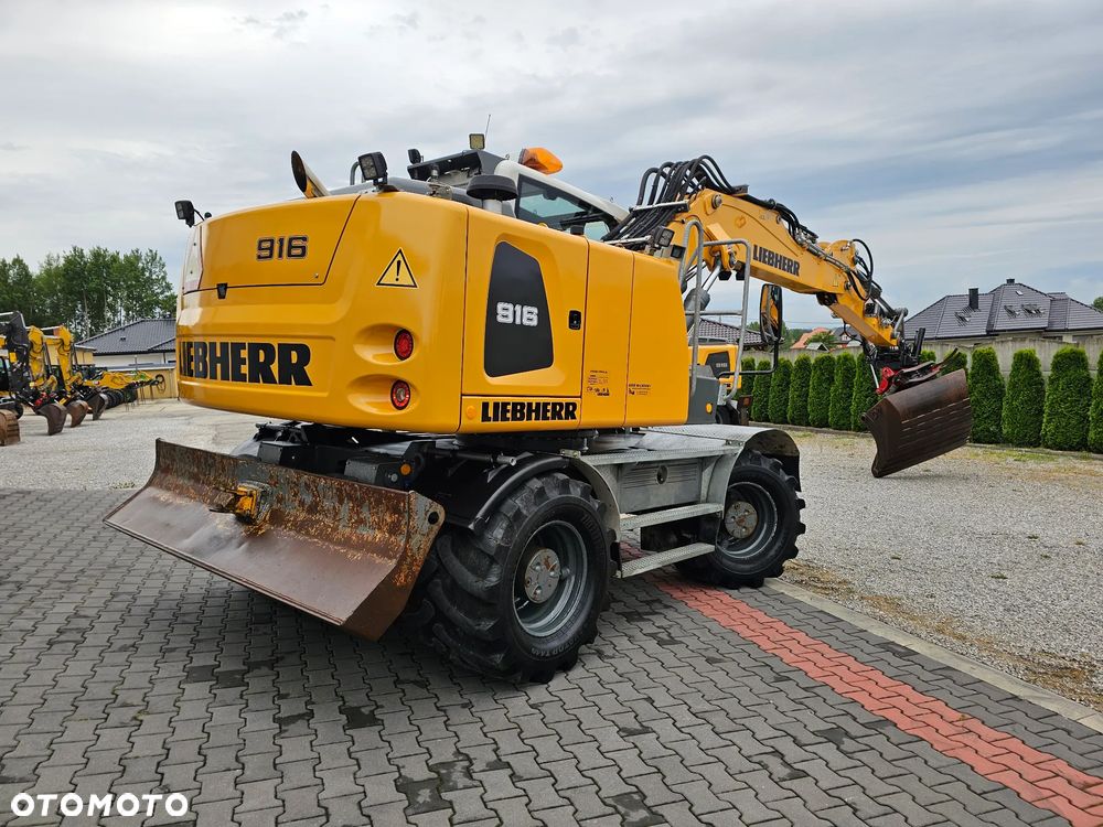 Liebherr A 916 - 38