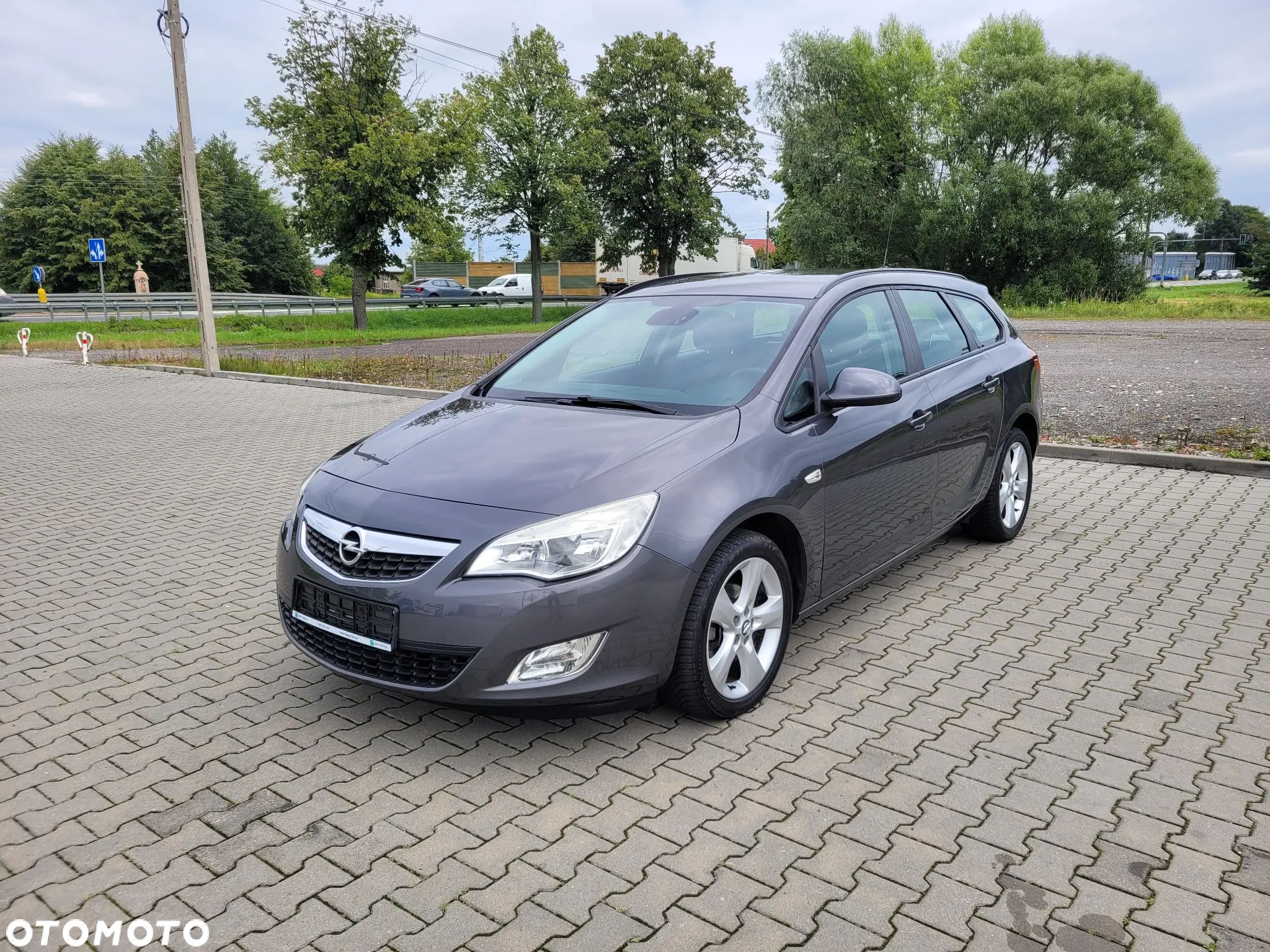 Opel Astra - 1