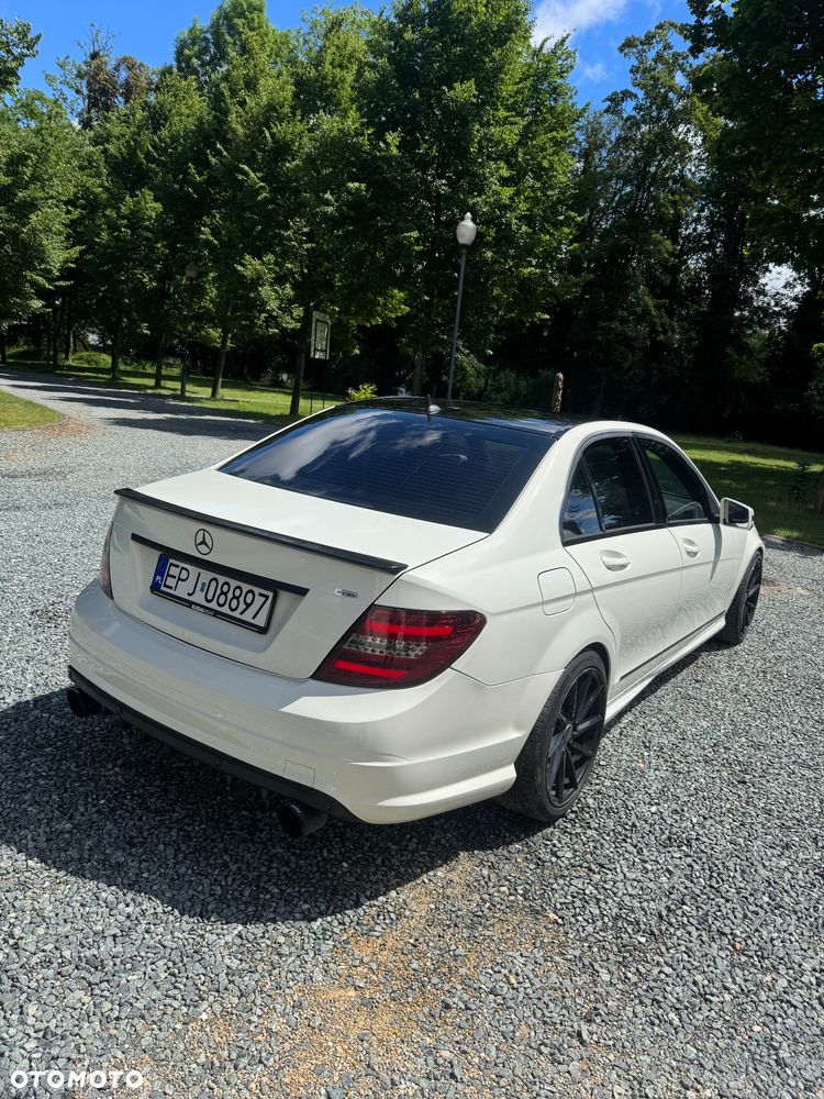 Mercedes-Benz Klasa C 180 Kompressor Avantgarde - 12