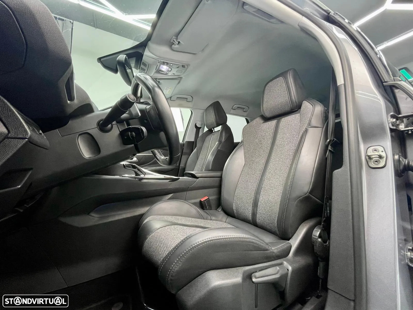 Peugeot 3008 1.6 BlueHDi Allure EAT6 J18 - 23