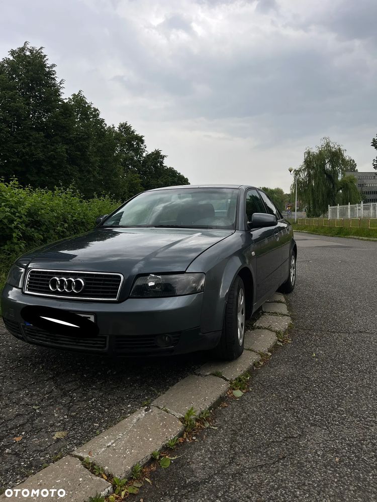 Audi A4 Avant - 2