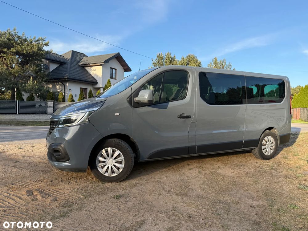 Renault Trafic - 2