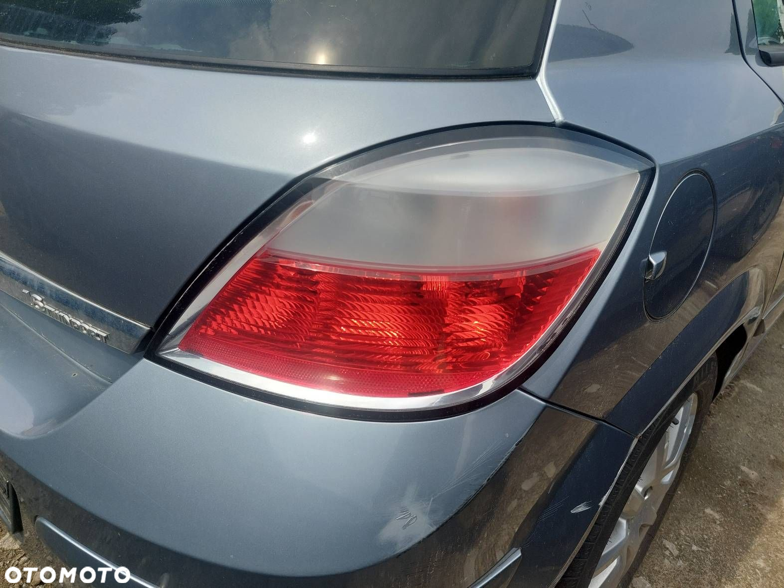 KOMPLETNY TYŁ KLAPA ZDERZAK LAMPA OPEL ASTRA H Z163 - 4
