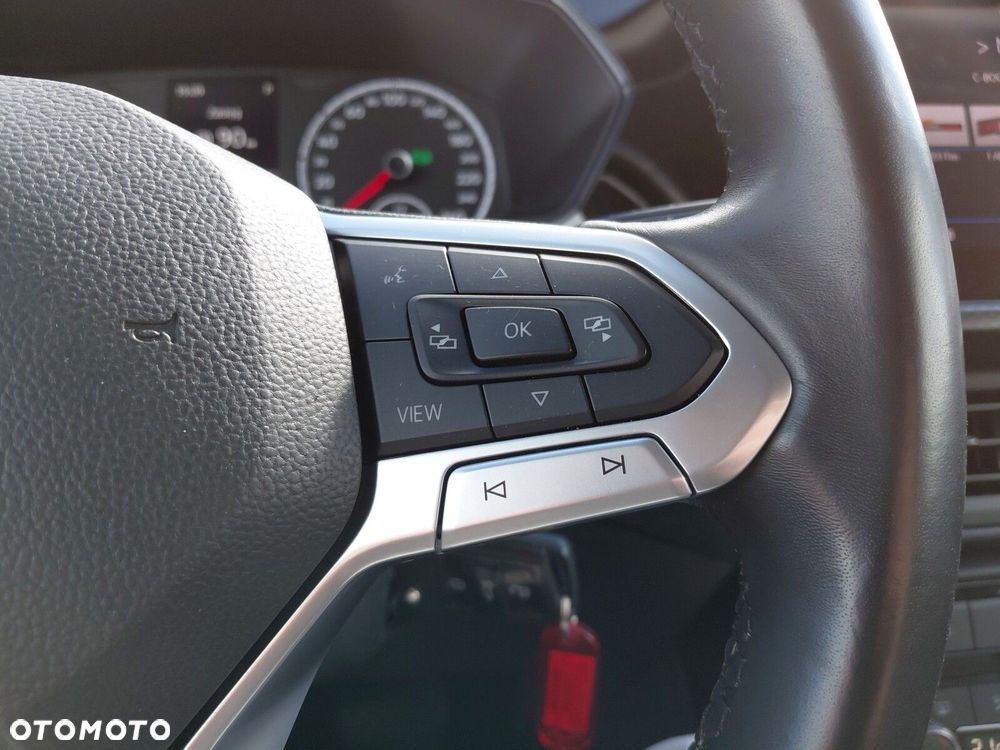 Volkswagen T-Cross - 18