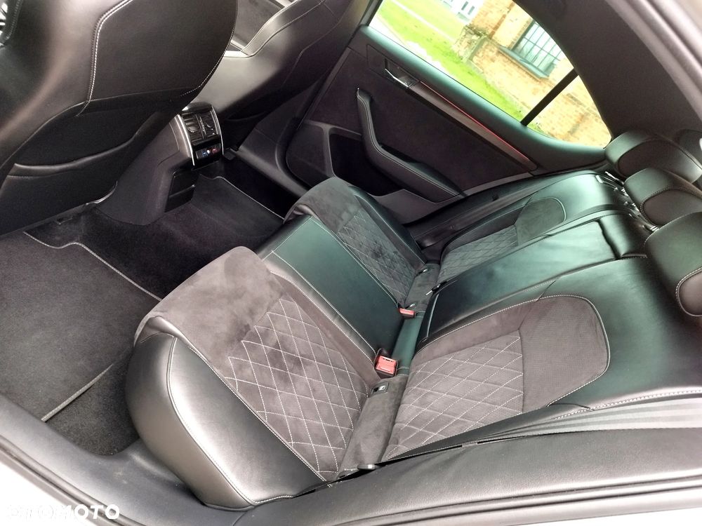 Skoda Superb 2.0 TSI 4x4 Sportline DSG - 13