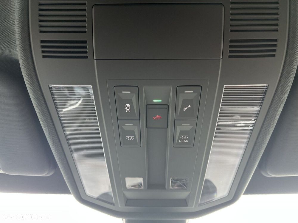 Volkswagen Touareg - 38