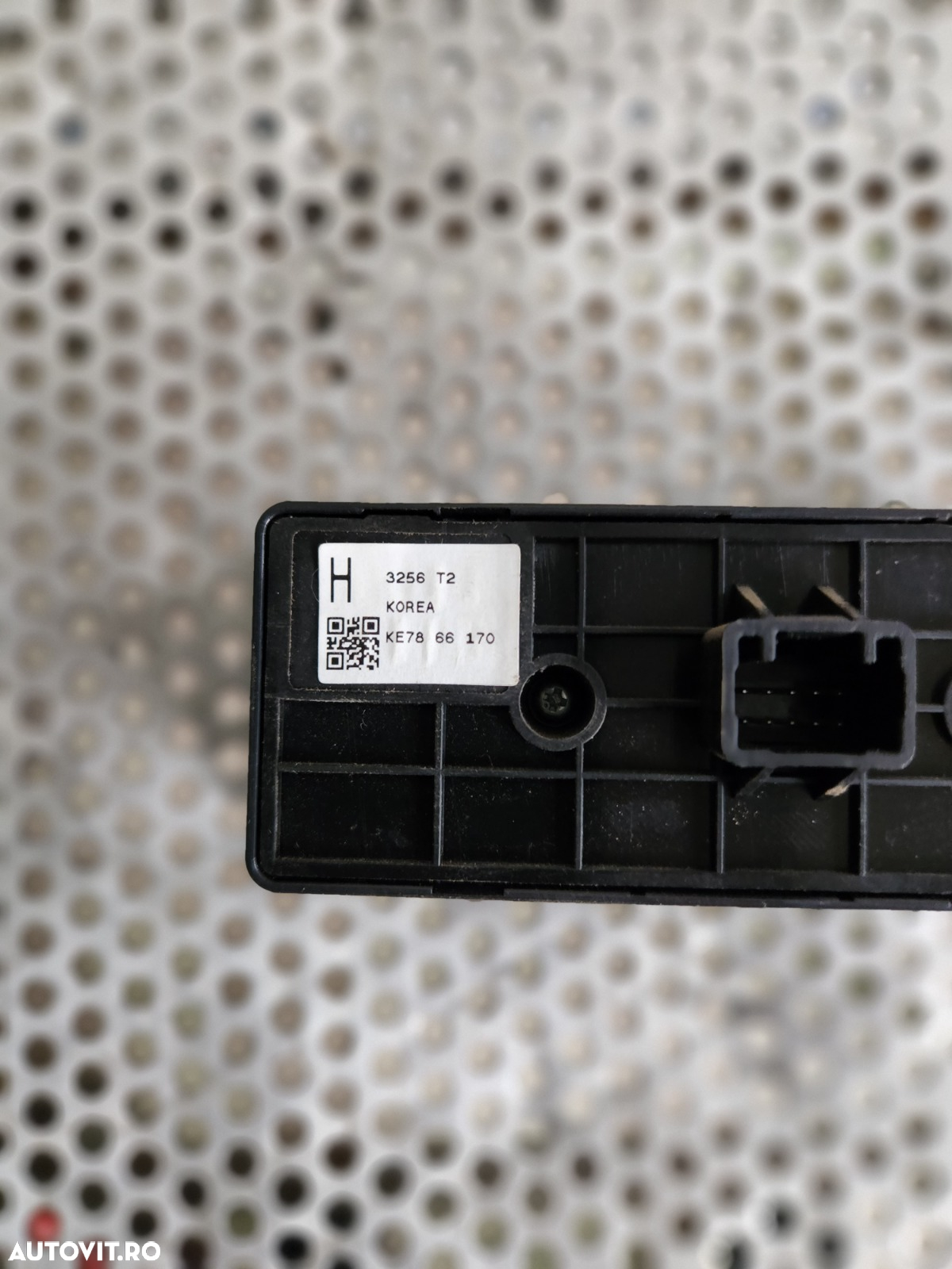 Butoane Buton Mazda CX5 CX-5 An 2013-2014-2015-2016-2017 Dezmembrez Mazda CX5 2.2 Diesel Skyactive 4x4 An 2013-2014-2015-2016-2017 - Dezmembrari Arad - 3