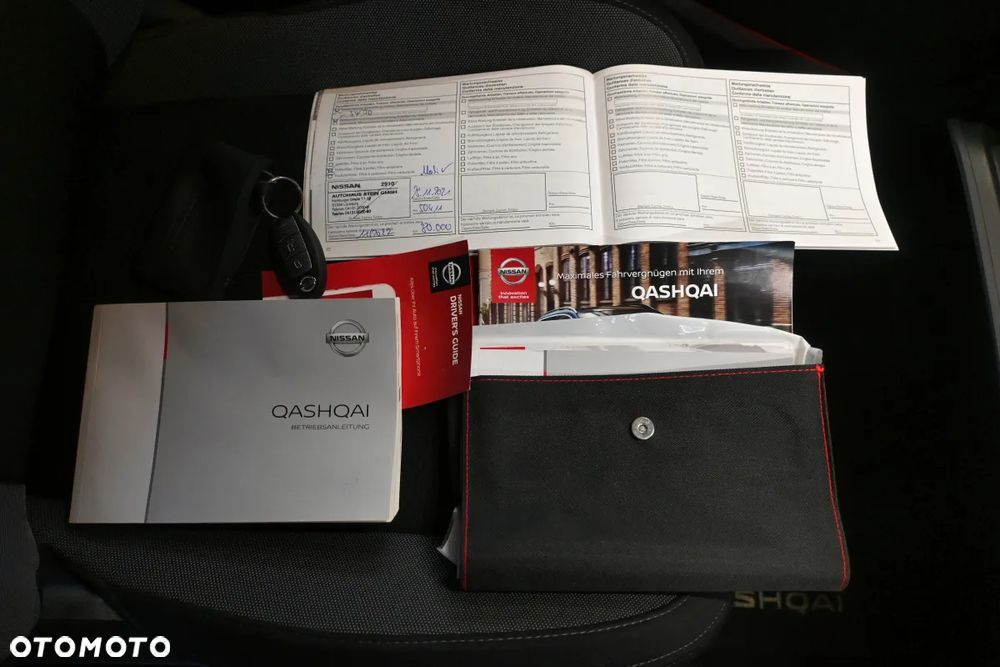 Nissan Qashqai 1.3 DIG-T N-CONNECTA - 24