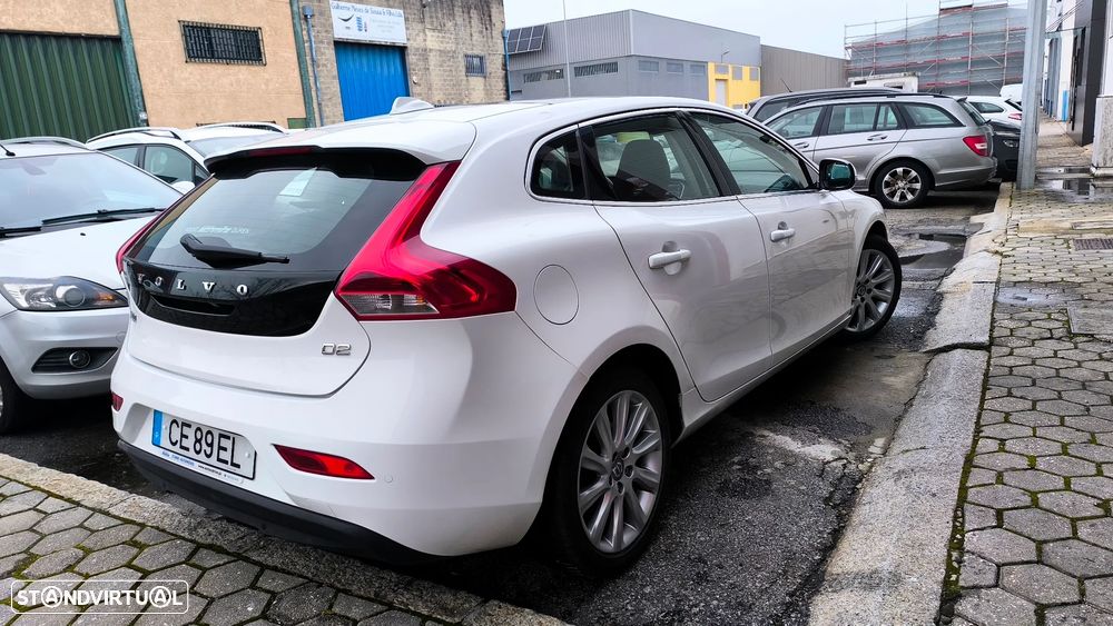 Volvo V40 1.6 D2 Eco Summum - 11