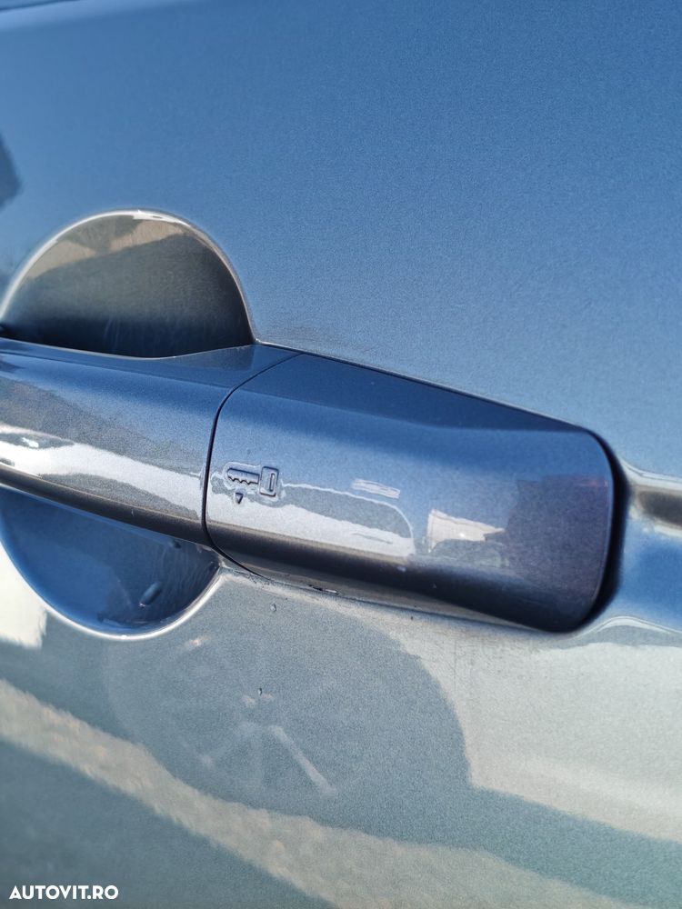 Land Rover Discovery Sport - 41