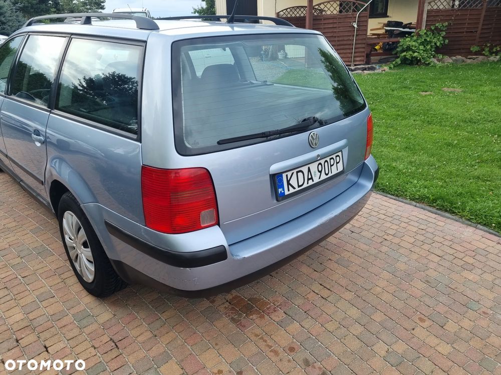 Volkswagen Passat 1.8 Comfortline - 8