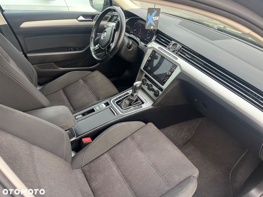 Volkswagen Passat 2.0 TDI BMT Comfortline DSG - 8