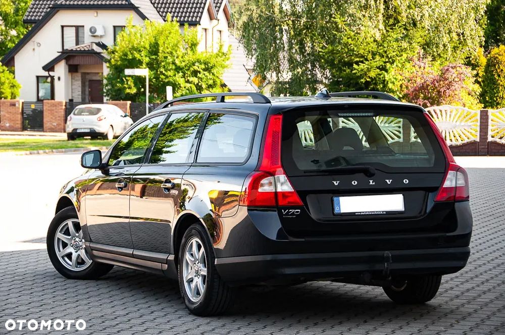 Volvo V70 2.4D Summum - 15