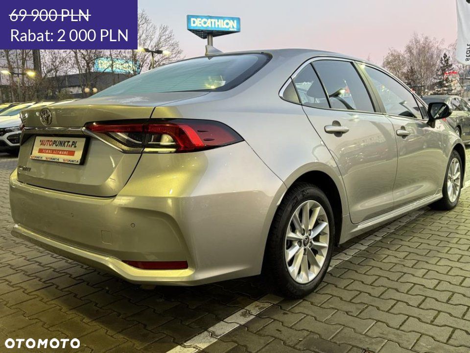 Toyota Corolla - 13