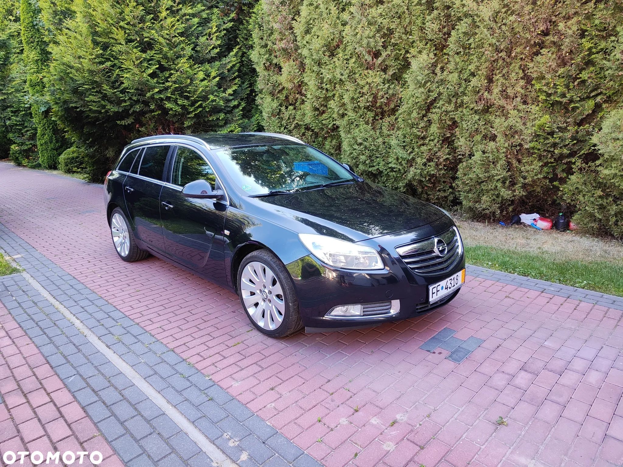 Opel Insignia 1.8 Sports Tourer - 1
