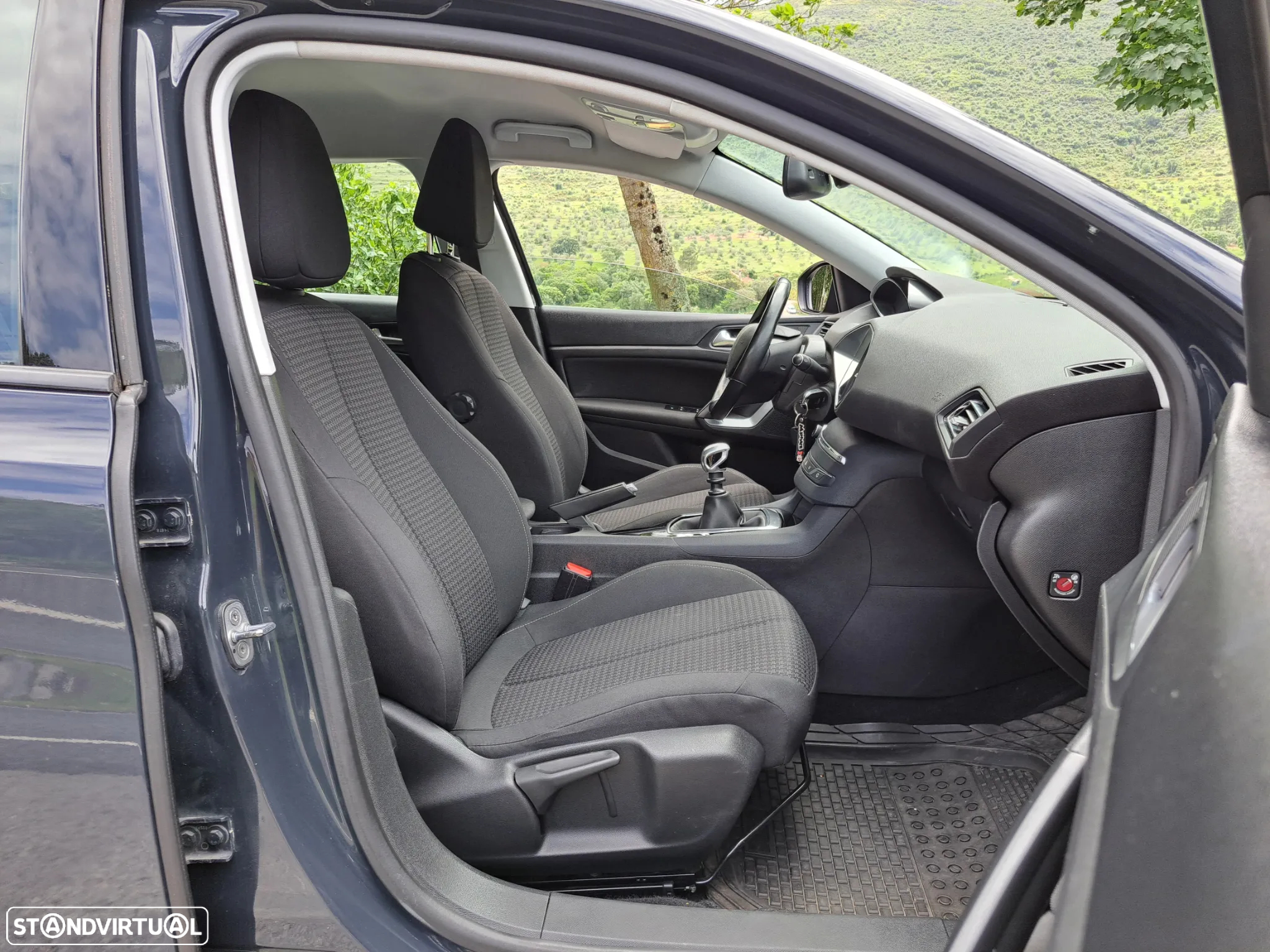Peugeot 308 SW 1.5 BlueHDi Allure - 13