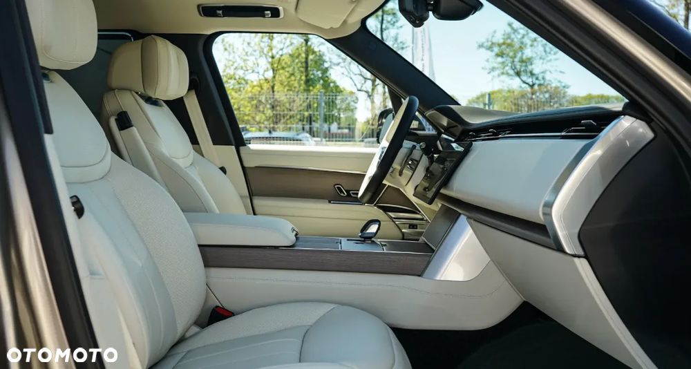 Land Rover Range Rover - 11