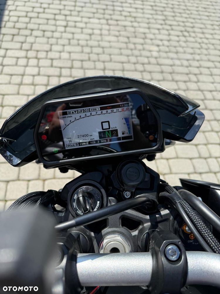 Yamaha MT - 4