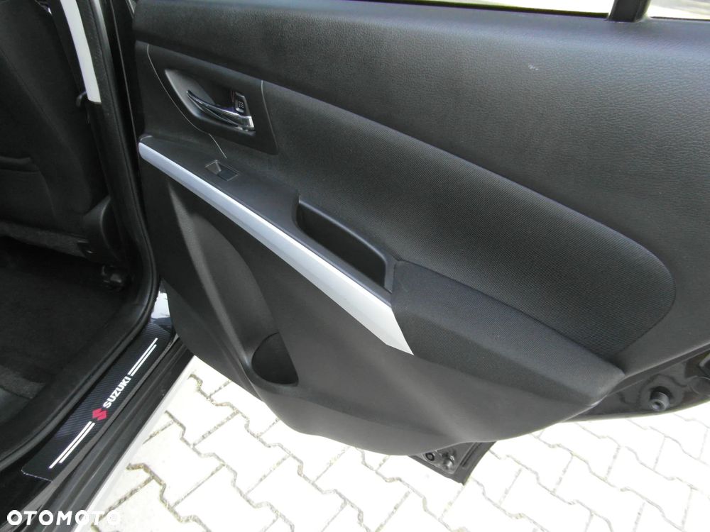 Suzuki SX4 S-Cross 1.4 Boosterjet Hybrid Allgrip Comfort - 32
