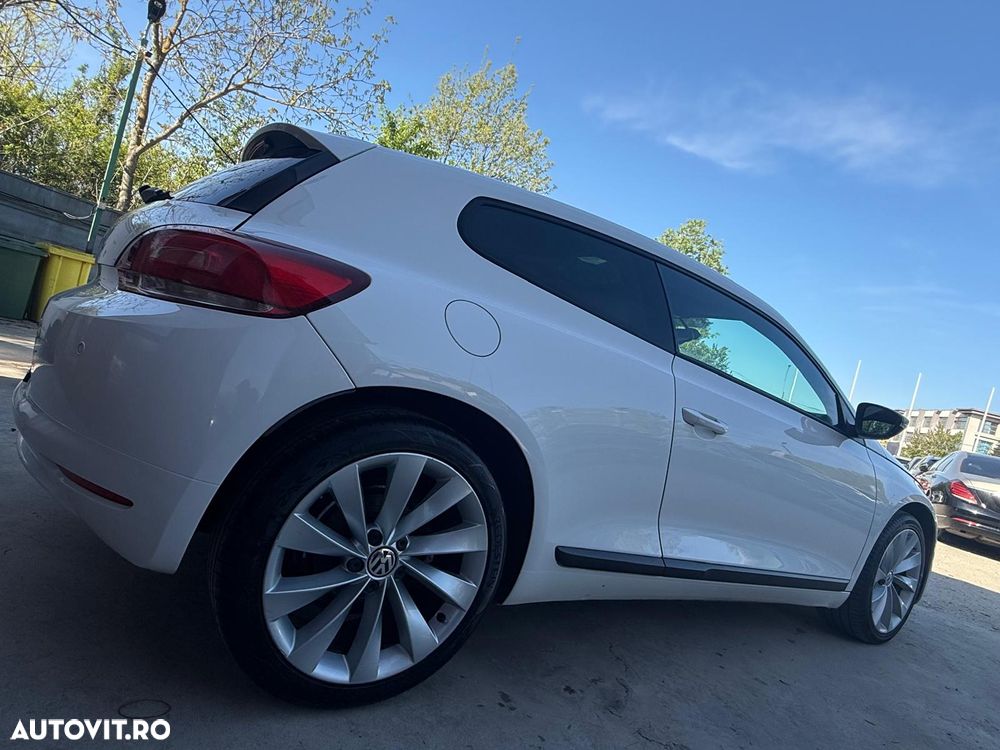 Volkswagen Scirocco 1.4 TSI DSG - 19