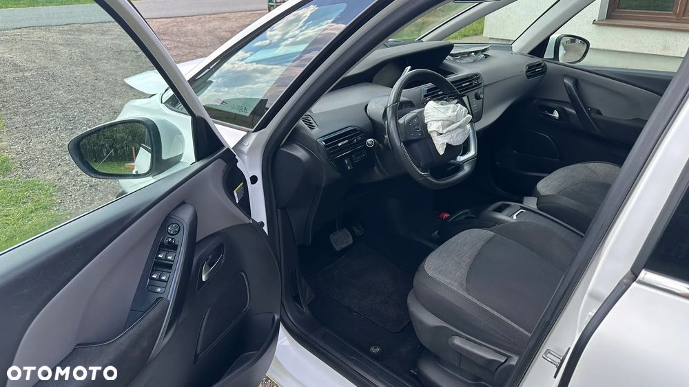 Citroën C4 SpaceTourer - 17