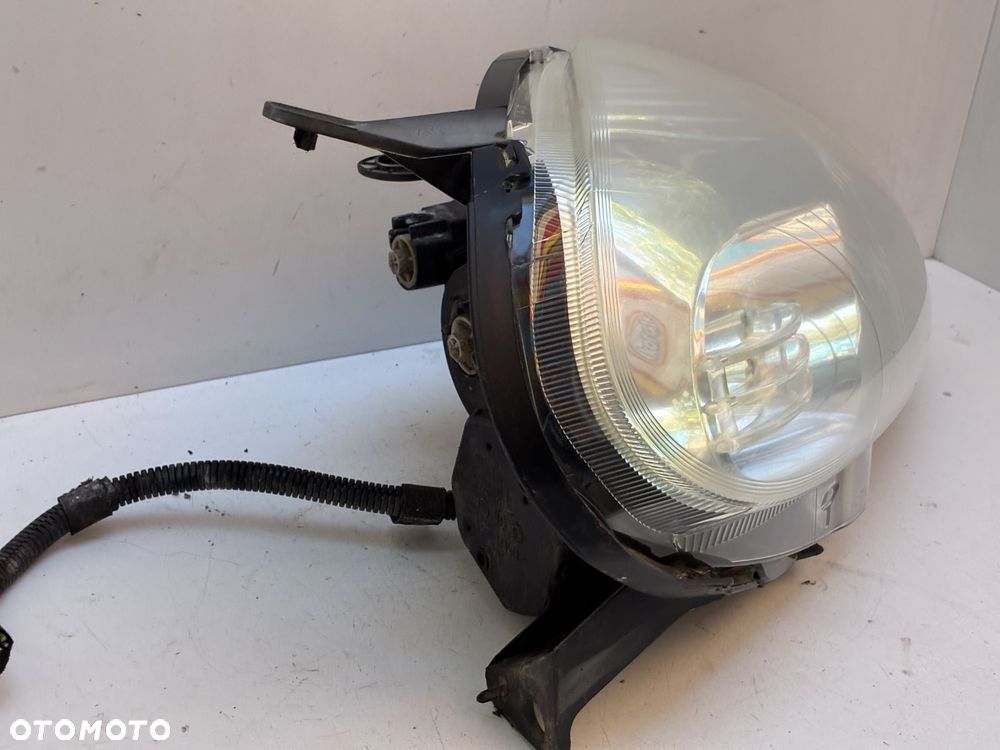 FIAT GRANDE PUNTO LAMPA PRZÓD PRZEDNIA PRAWA  EUROPA - 11