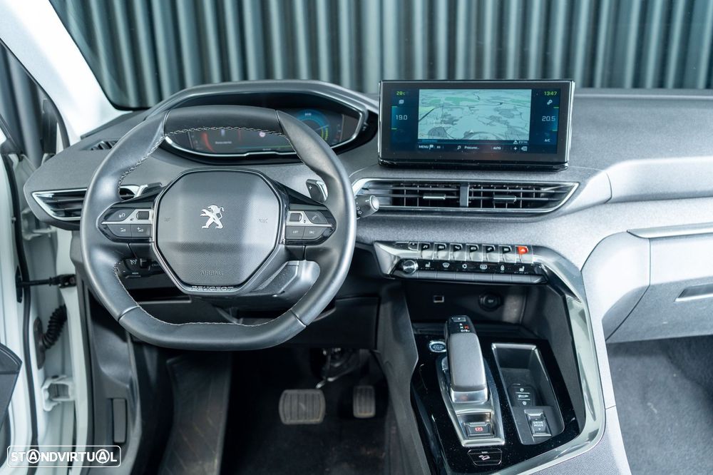 Peugeot 3008 1.6 Hybrid Allure Pack e-EAT8 - 40