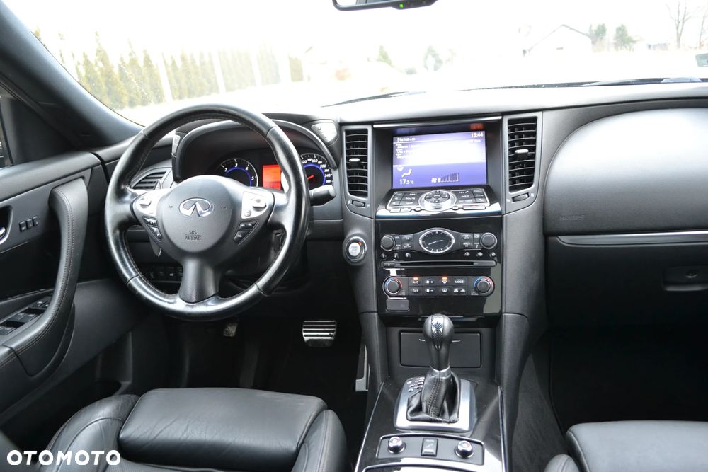 Infiniti FX FX30d AWD GT Premium - 36