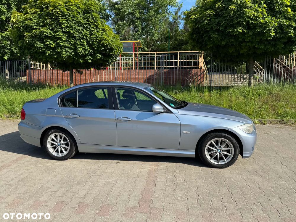 BMW Seria 3 316d - 5
