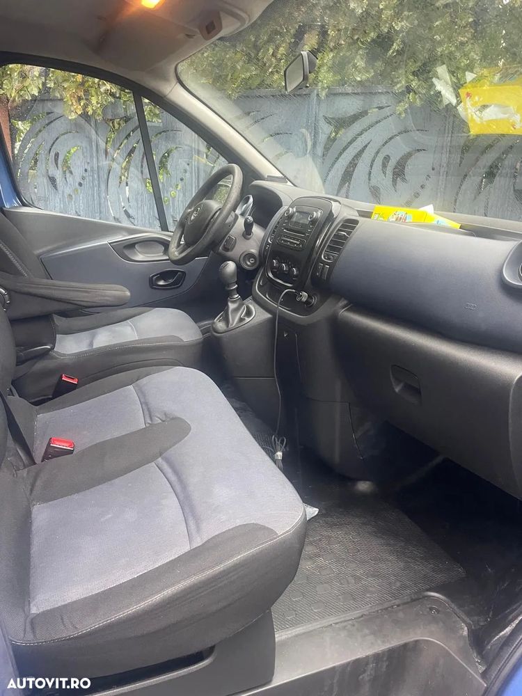 Opel Vivaro - 9
