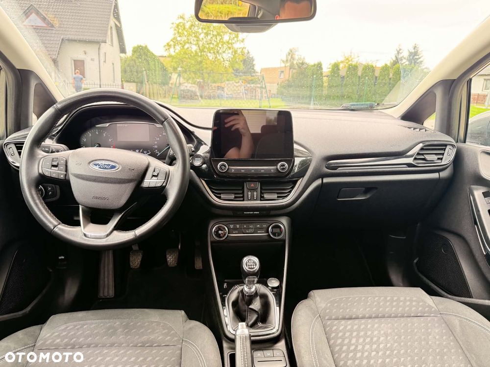 Ford Fiesta - 6