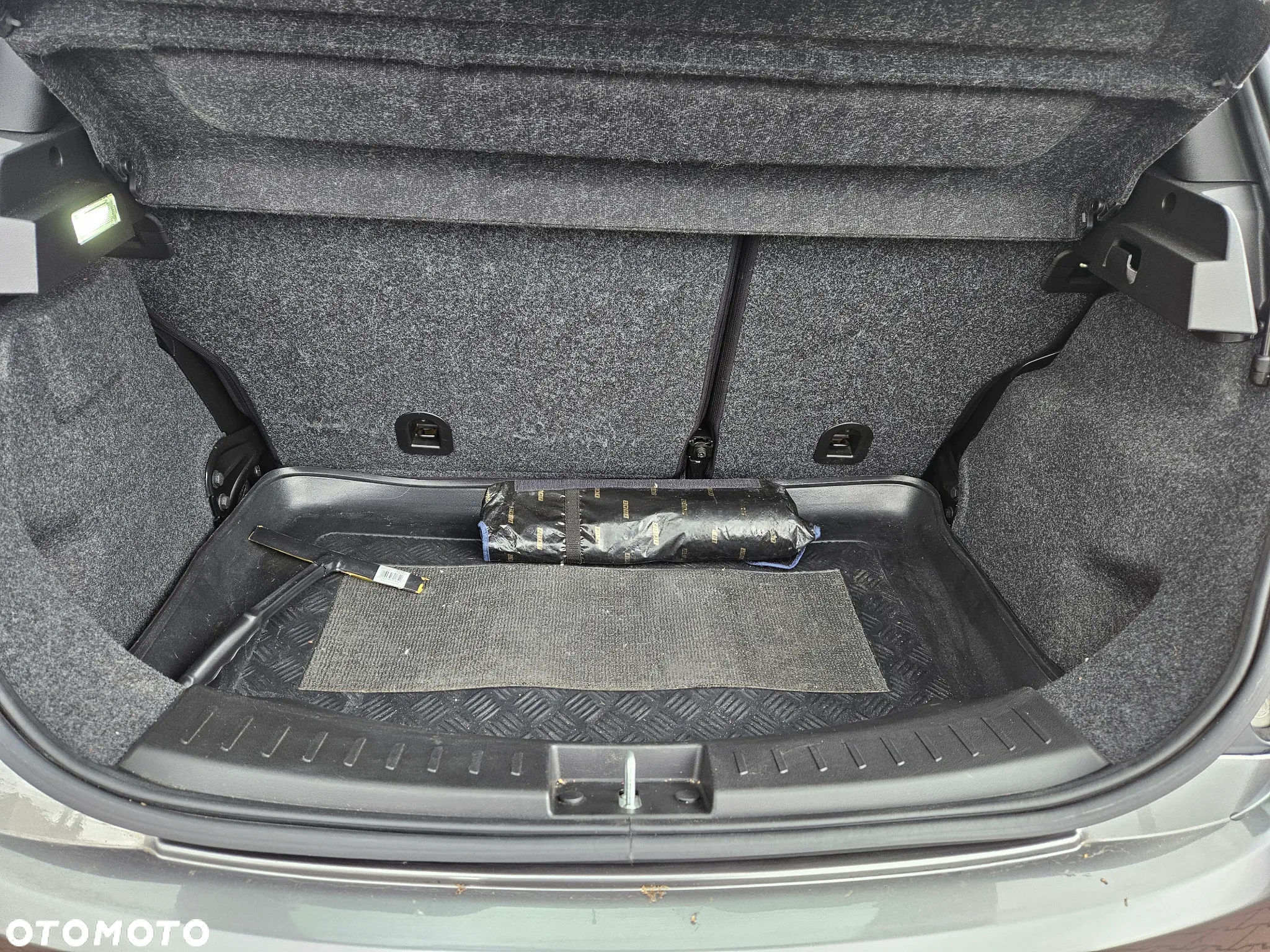 Lancia Ypsilon 1.2 8V Elefantino S&S - 8