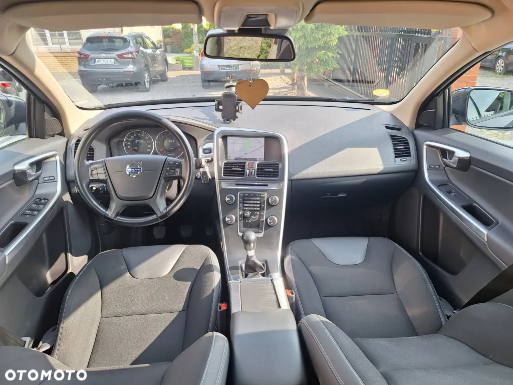 Volvo XC 60 - 10