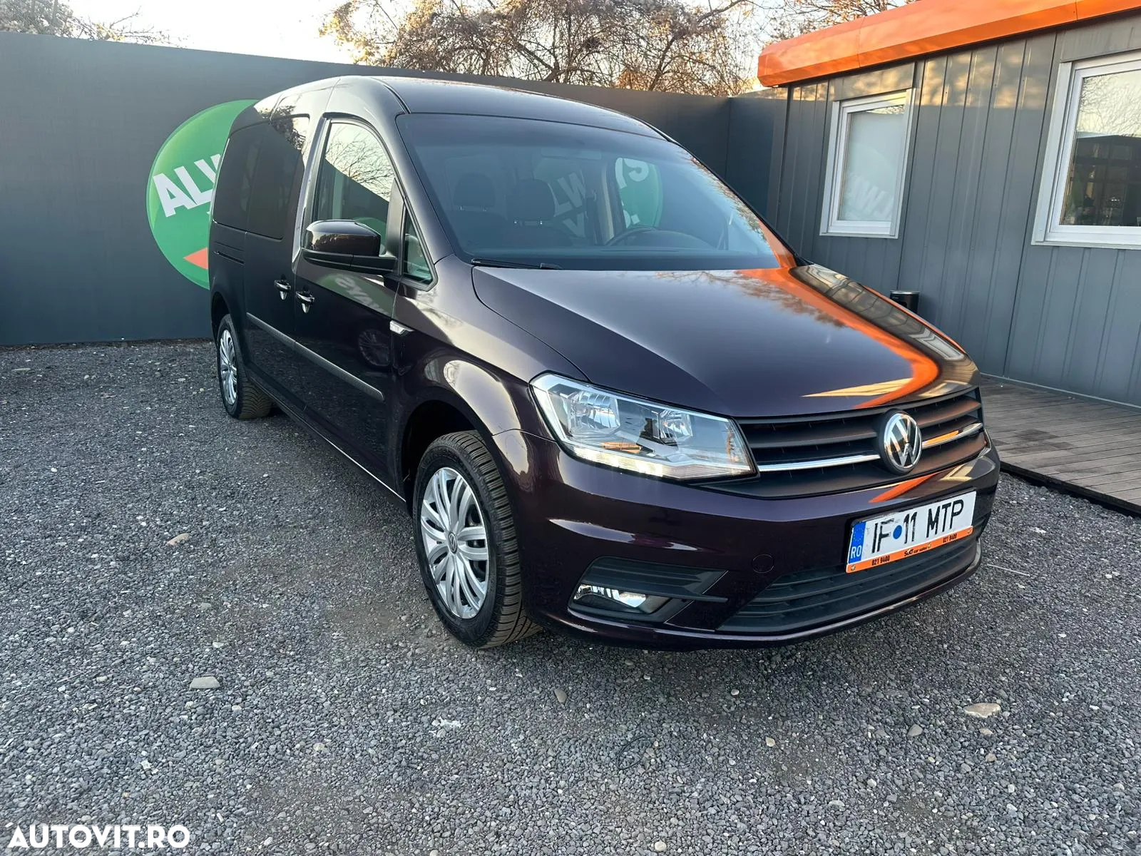 Volkswagen Caddy 2.0 TDI - 3