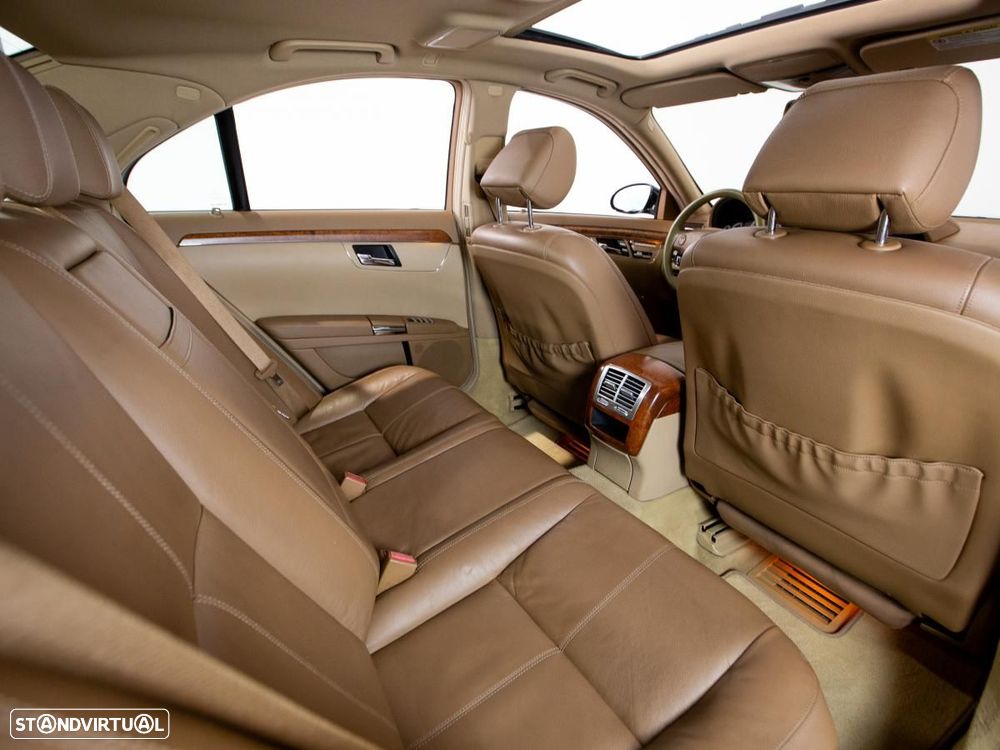 Mercedes-Benz S 320 - 11