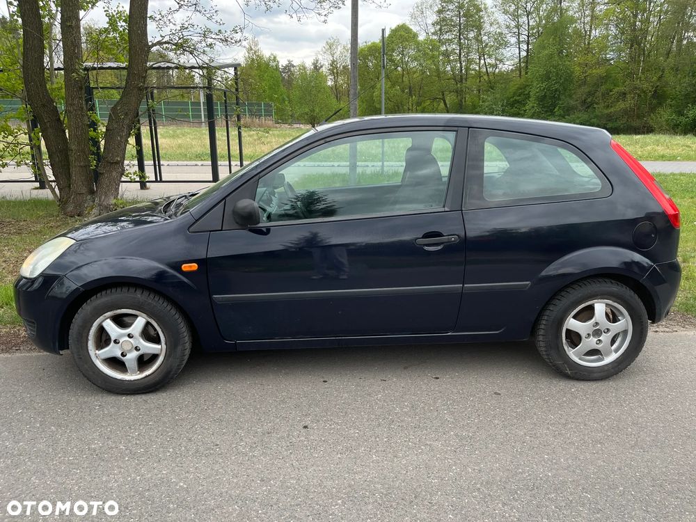 Ford Fiesta 1.3 - 2