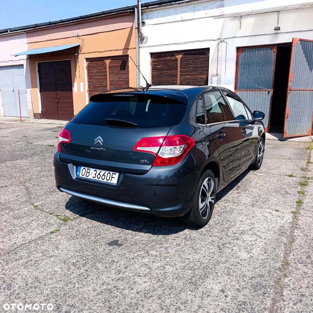 Citroën C4 HDi 90 Attraction - 6