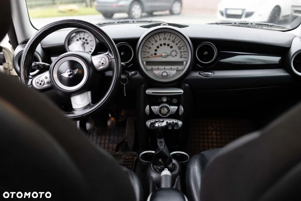 MINI Cooper - 8