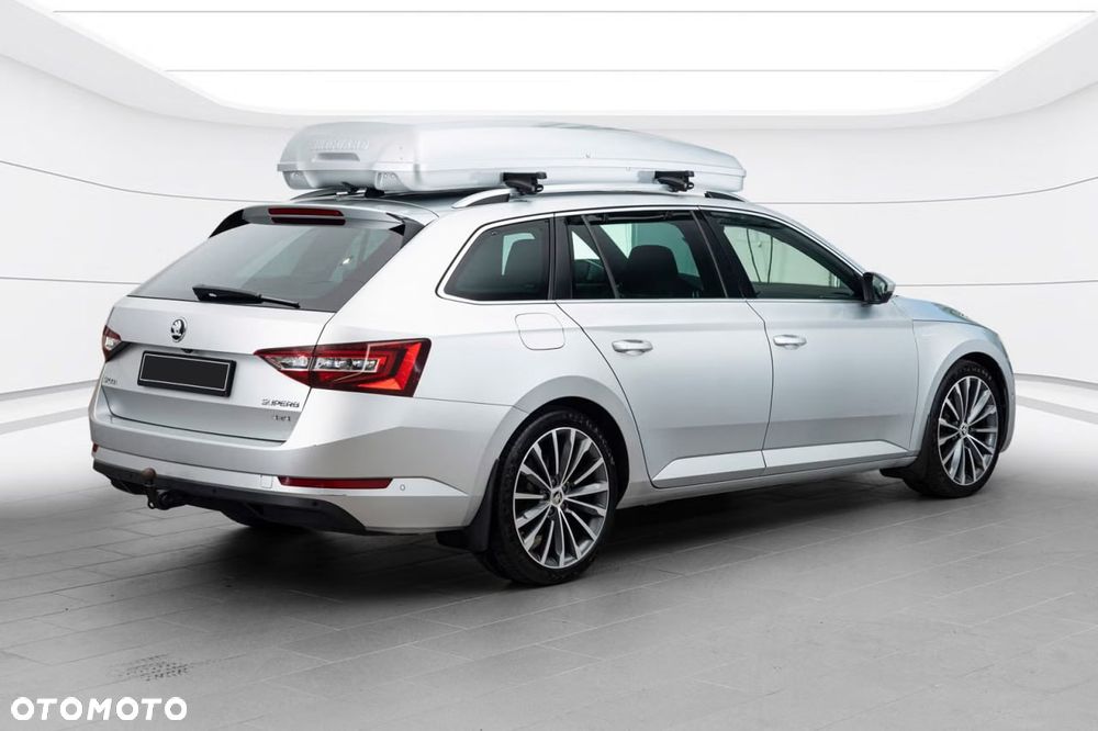 Skoda Superb 2.0 TDI 4x4 DSG L&K - 3
