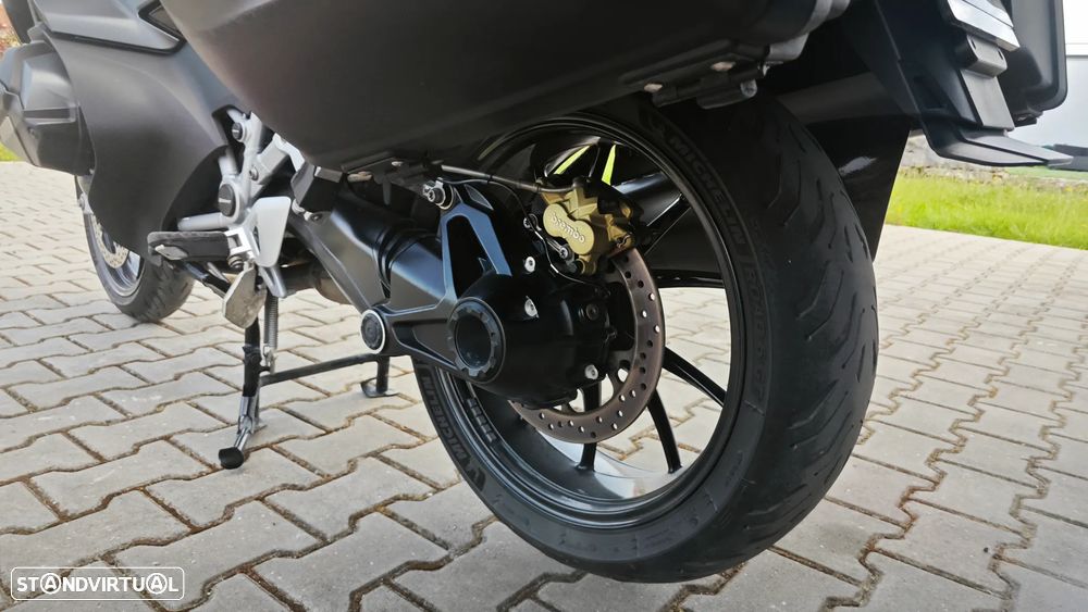 BMW R 1250 RT Triple Black - 17