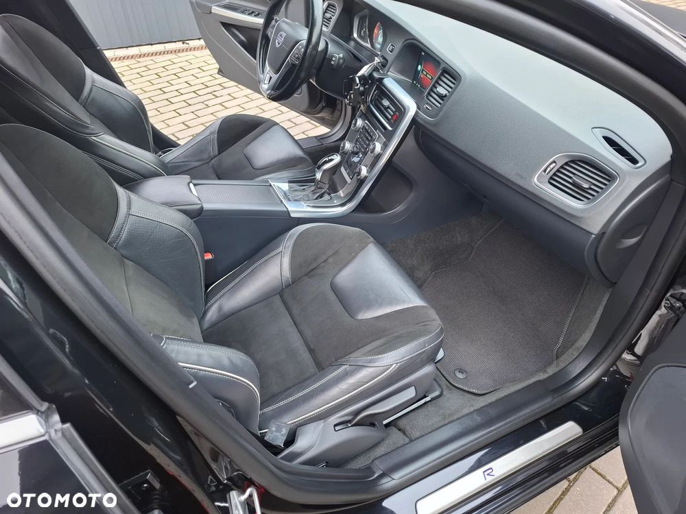 Volvo V60 - 10