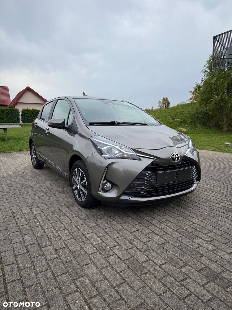 Toyota Yaris - 1
