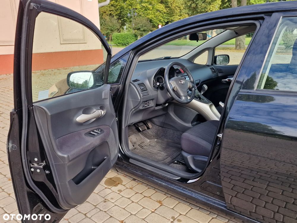 Toyota Auris 1.4 D-4D Luna MM - 19