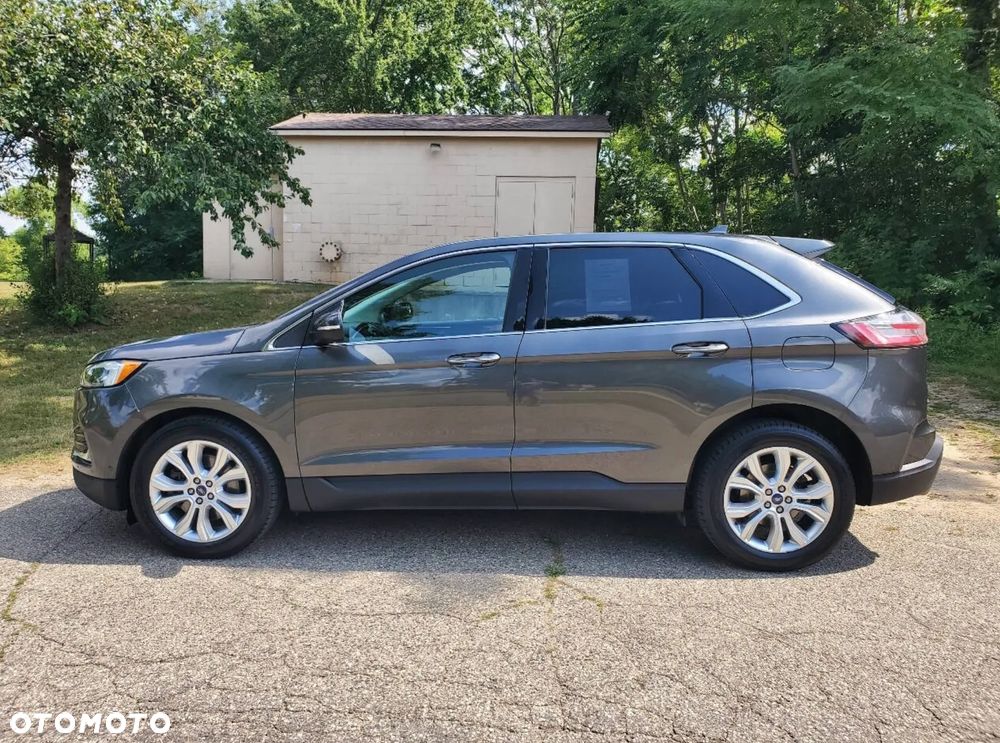 Ford Edge - 10