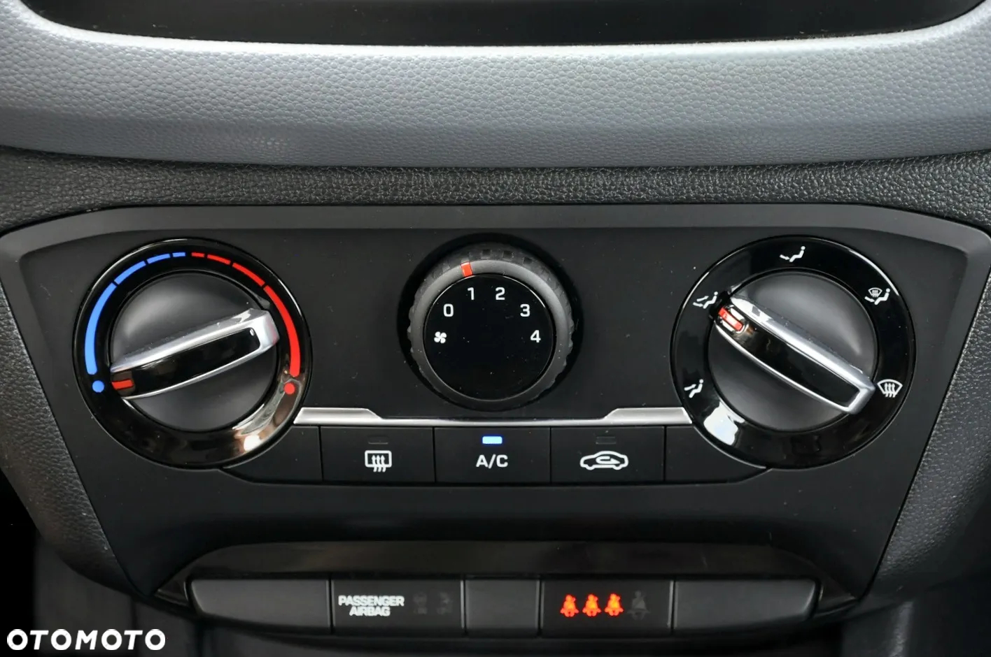 Hyundai i20 - 19
