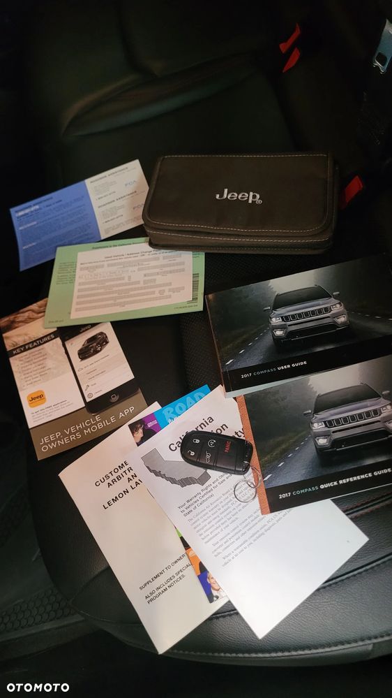 Jeep Compass - 16