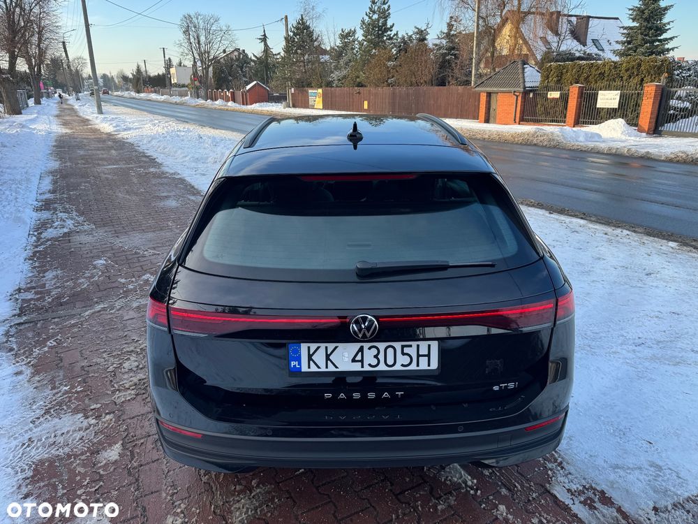 Volkswagen Passat - 16