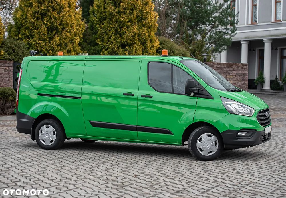 Ford Transit Custom - 8